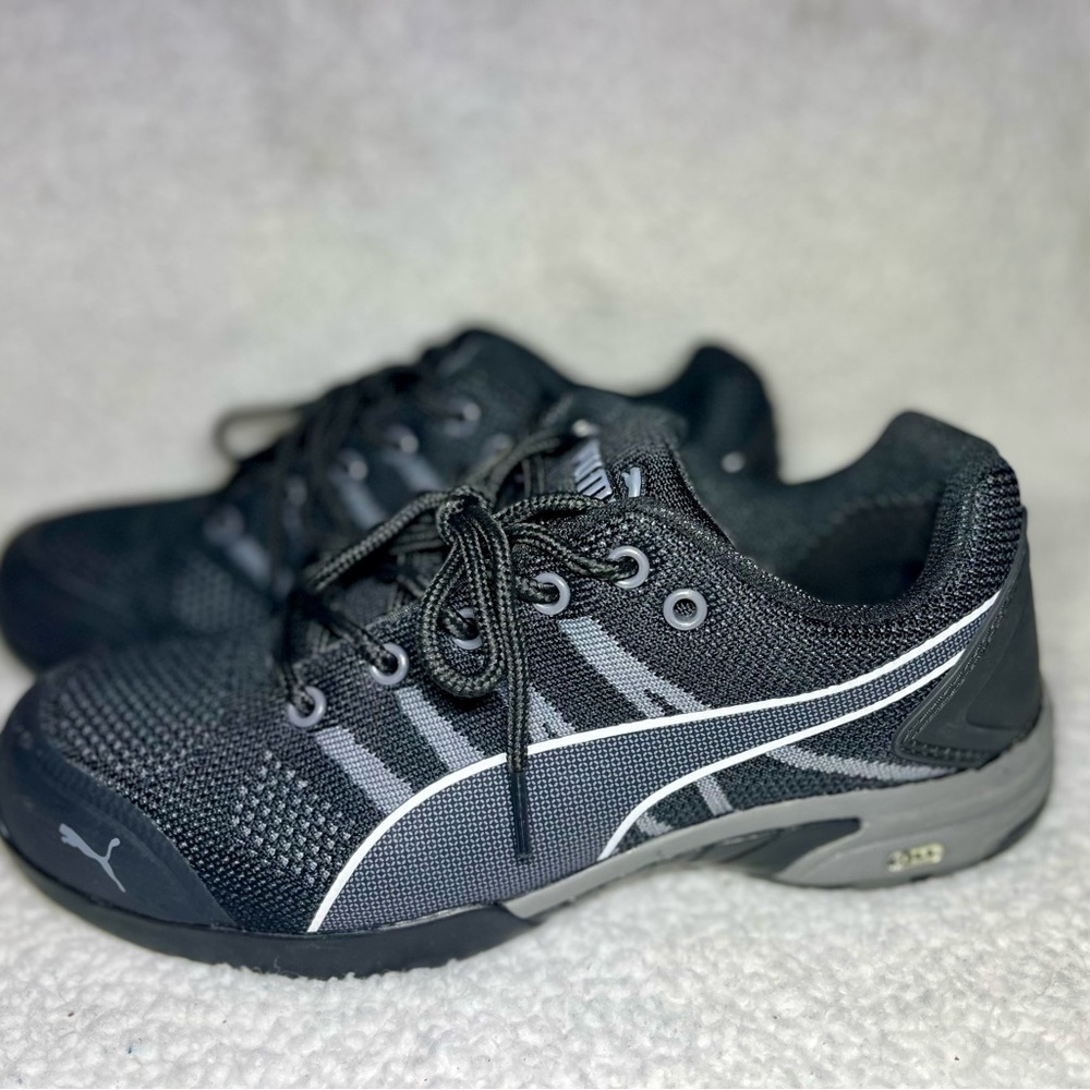 PUMA Safety Celerity Knit Work Shoes, Steel Toe, Size 7.5, Slip/Heat Resistant